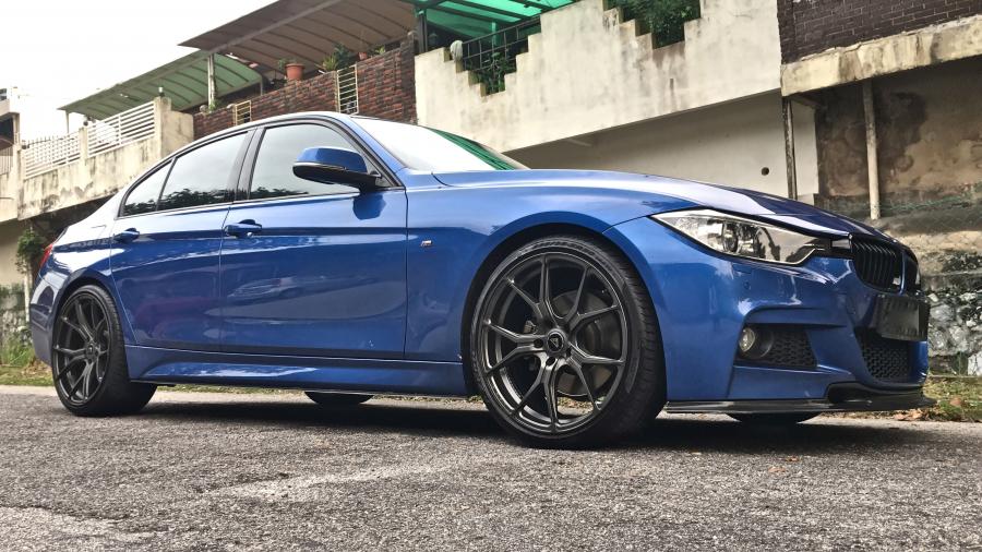  BMW 328i Sedan by Autofuture Design on Vorsteiner Wheels (V-FF 103) 2017 года  (фото 6 из 42)